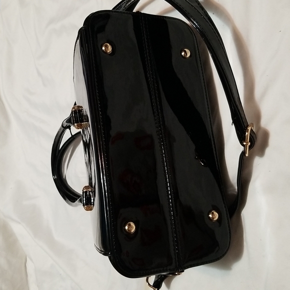 LA TERRE Beautiful bag. - Picture 6 of 9